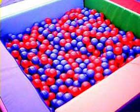 SOFT PLAY BALL PIT